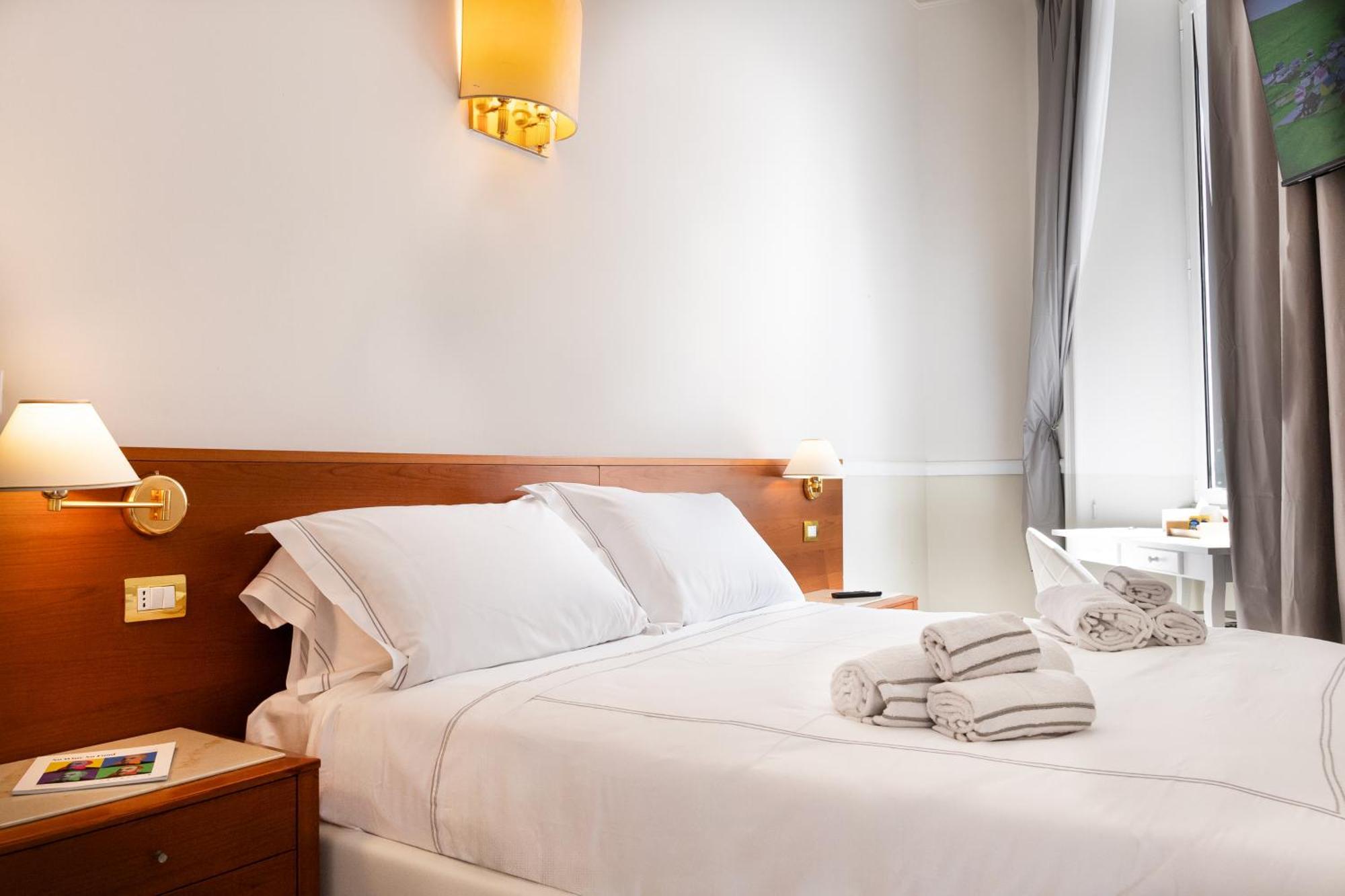 Hotel Domus Rome Roma Exterior foto